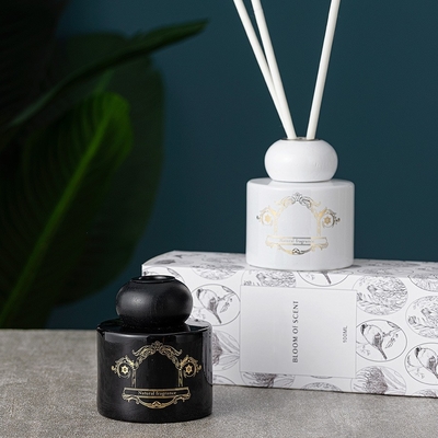 OEM ODM Literature Black White Bottle Fragrance Reed Diffuser Organic Private Label