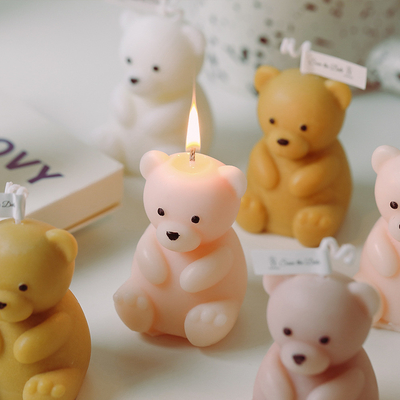 AROMA HOME Colorful Handmade 3D Bear Shaped Carving Scented Candles For Home Decor Accessories