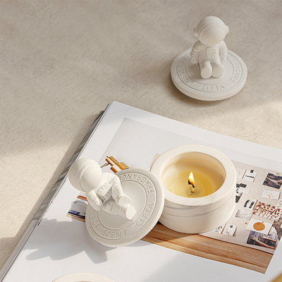 Plaster Space Astronaut Velas Healing Crystal Aromatherapy Scented Candle
