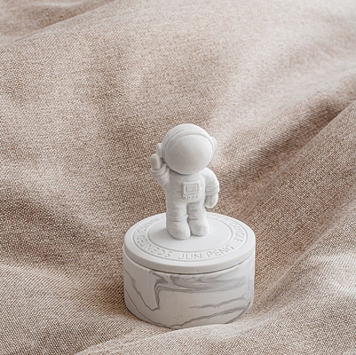Plaster Space Astronaut Velas Healing Crystal Aromatherapy Scented Candle