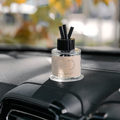 50ml Aromatherapy Glass Bottle Air Freshener Car Diffuser With Silicone Non Slip Mat