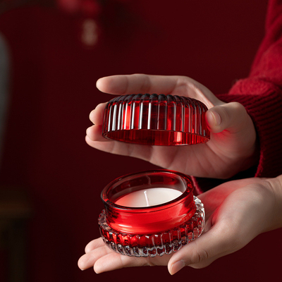 2pcs Luxury Custom Labels Red Soy Scented Candles With Glass Lid Gift Box
